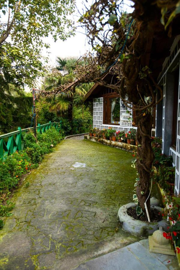 เดอะ ไฮฟ์ คอตเทจ Villa ไนนิตาล ภายนอก รูปภาพ